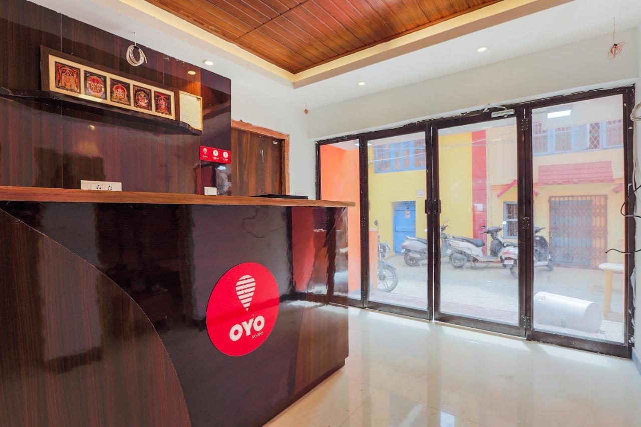 Oyo 36500 Sri Krishna Inn Ooty Dış mekan fotoğraf